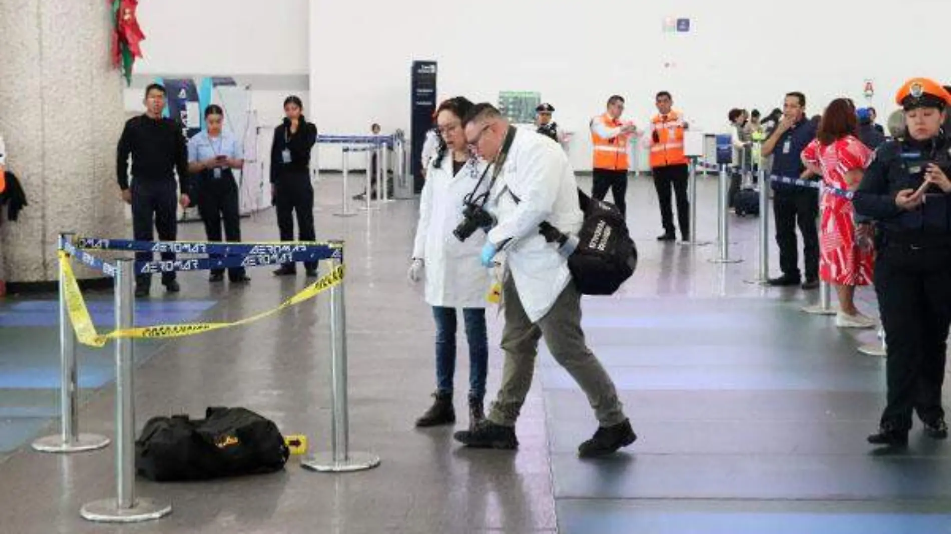 FOTOS DAVID DEOALRTE AEROPUERTO (1)